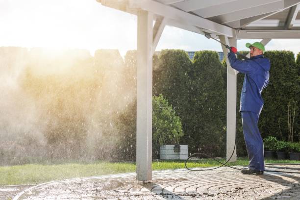 Best Animal Enclosure Cleaning  in Holiday Heights, NJ